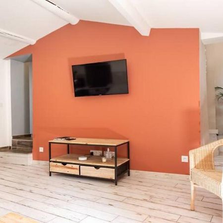 Le Marronnier 2 Apartment LʼIsle-sur-la-Sorgue Екстериор снимка