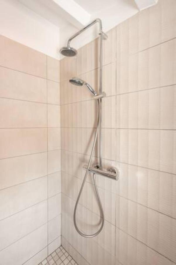 Le Marronnier 2 Apartment LʼIsle-sur-la-Sorgue Екстериор снимка